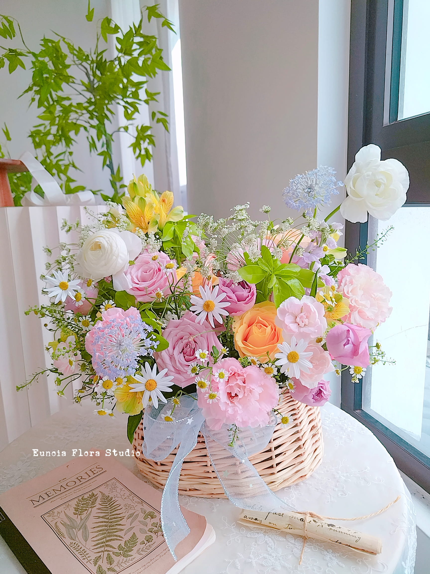 【Colour Symphony】Fresh Flower Basket