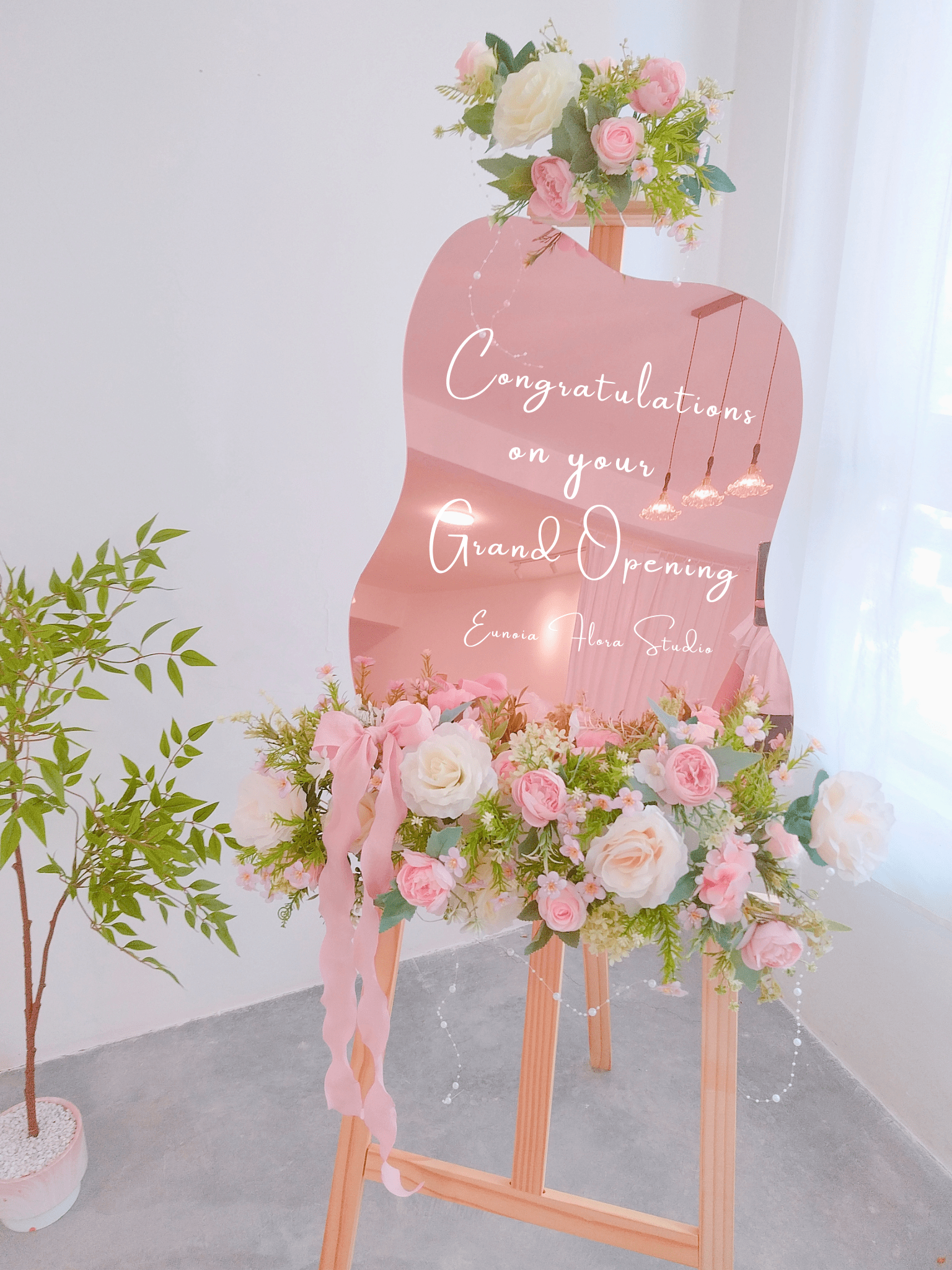 【Venette】Artificial Flower Frame Selfie Mirror Stand
